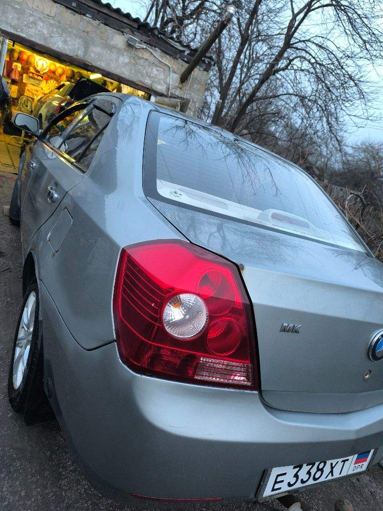 Geely mk 1.5 l
Горловка, учёт днр
2012 Г
Пробег 143
Коробка механика, передний привод.
Бензин/газ установлен (легально)
Техническое состояние хорошее, много всего поменяно (книжку прилагаю)
Масло от замены до замены
В прошлом году было обслуживание двигателя
Гидроусилитель руля
Кондиционер (нужно обслуживание)
Резина зима(диски железо), лето(титан)-и та и та куплена в прошлом году, хорошая.
Официальное переоформление,2 ключа.
По кузову есть рыжики, зад слегка ударен(на фото видно).
Все вопросы +79493498020
380 Тыс. Торг
Причина продажи, покупка автомобиля выше классом. - фотография - 1