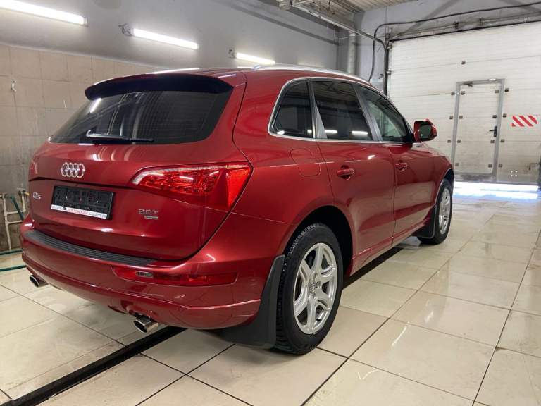 Audi q5 2.0t. Quatro.
2009 Г. В.
Отличное состояние.
Акпп.
Пробег: 145 тыс. Км.
Авто полностью обслужен.
Передняя часть авто в пленке с самой покупки.
Тел. Я+79495154368
+79498109562 - фотография - 5