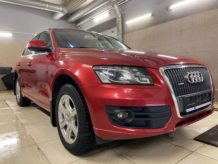 Audi q5 2.0t. Quatro.
2009 Г. В.
Отличное состояние.
Акпп.
Пробег: 145 тыс. Км.
Авто полностью обслужен.
Передняя часть авто в пленке с самой покупки.
Тел. Я+79495154368
+79498109562 - фотография - 2