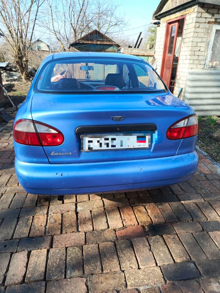 Продаю daewoo lanos 2006 год, 190 т. Км. Пробег. Ходовая в порядке, после кап. Ремонта двигатель, заменено левое переднее крыло. - фотография - 3