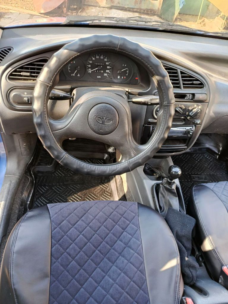 Продаю daewoo lanos 2006 год, 190 т. Км. Пробег. Ходовая в порядке, после кап. Ремонта двигатель, заменено левое переднее крыло. - фотография - 6