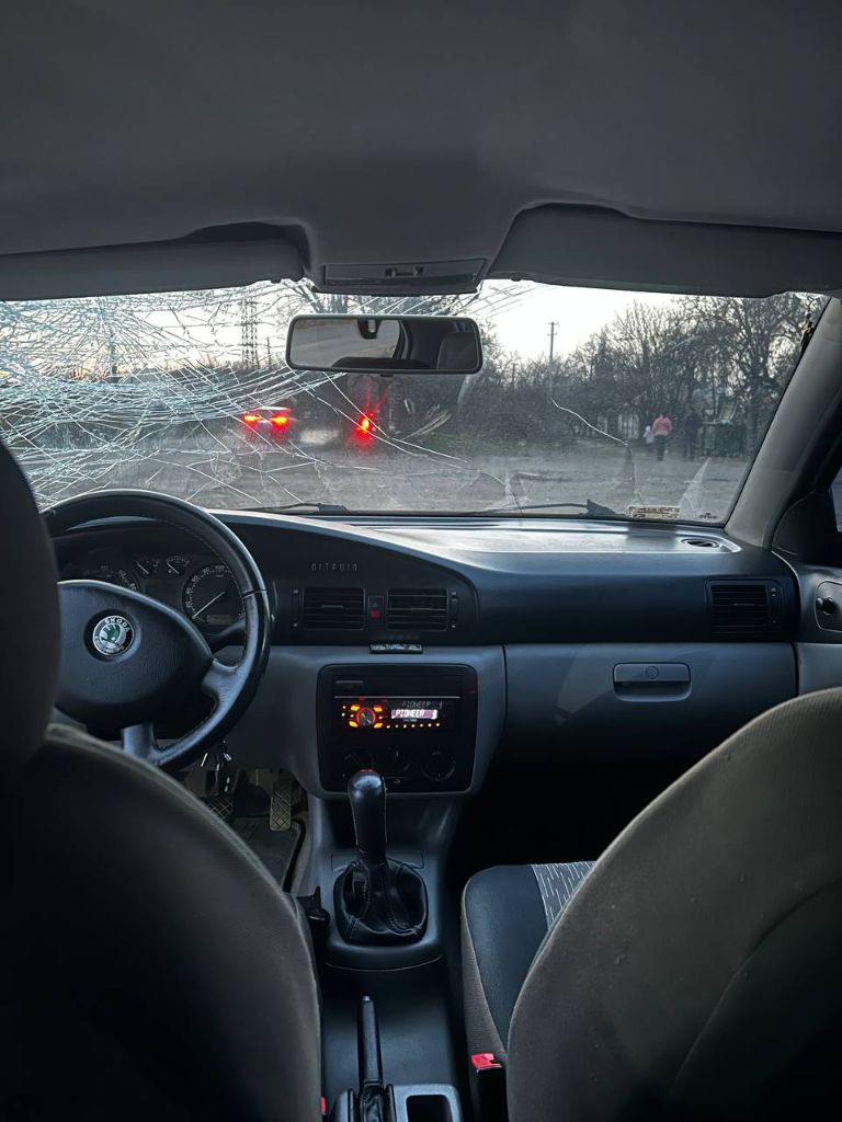 Продам skoda oktavia.
2003Г. После дтд.
2 Владельца.
Двигатель 1.6, 75 л. С (55 квт)
Ходовая, двигатель полностью исправны. Пробег 240 тыс. Выполнялись все то по плану. Цена 380 тыс. Тел 7949 334 17 40 - фотография - 5