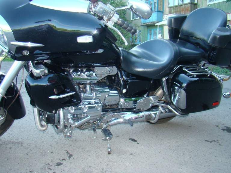 Honda valkyrie interstate 1999 года выпуска.
Объем двигателя 1520куб. 100 лс. Пробег 57 000 миль. Поменян ремень грм и ролики.
Цена 800 000₽.
+7949 4394410 Торез. - фотография - 6