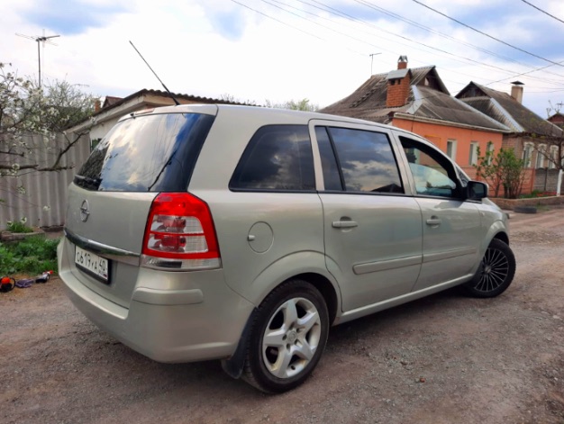 Opel zafira b (2009) обьем 1.6 бензин.
Технически в отличном состоянии, мотор, коробка в идеале! Ходовая часть идеальная! Юридически чистая! (без штрафом запретов арестов и т. Д) в хорошем состоянии, (не битая!)
Донецк, калининский район
Срочно торг!
Цена 750.000
+79493650081 Феникс - фотография - 8