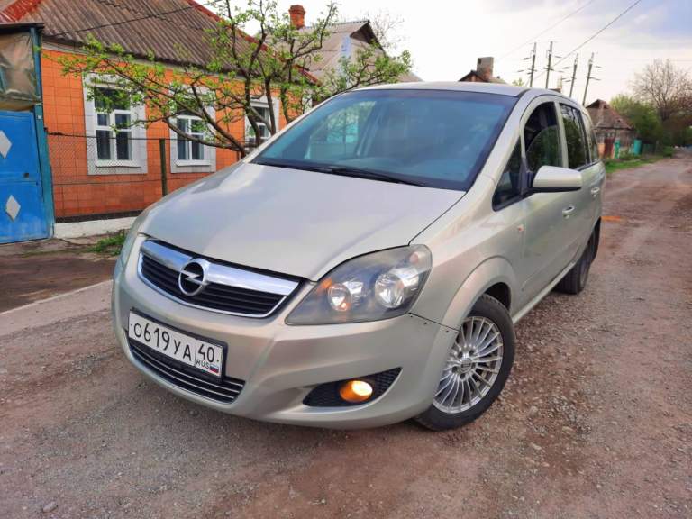 Opel zafira b (2009) обьем 1.6 бензин.
Технически в отличном состоянии, мотор, коробка в идеале! Ходовая часть идеальная! Юридически чистая! (без штрафом запретов арестов и т. Д) в хорошем состоянии, (не битая!)
Донецк, калининский район
Срочно торг!
Цена 750.000
+79493650081 Феникс - фотография - 7