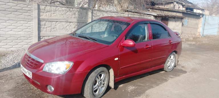 Продам авто. Киа. Год 2005.пробег244000.зделан ремонт движка. Поменяно сцепление. И многое другое. Тел +79493547946. Цена470000₽ - фотография - 1
