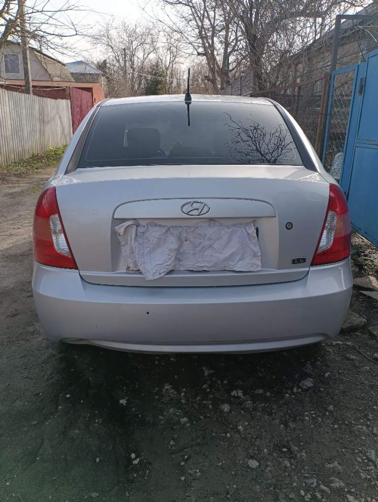 Продам автомобиль хюндай акцент 1.6. 2008г. Пробег 236000 км. Цена 600000руб. Владелец один. - фотография - 5