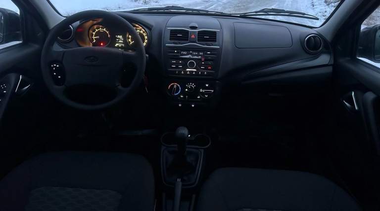 Новая lada granta 24 г. В comfort +, седан, темно серый "борнео"
Богатая комплектация: кондиционер, подогрев сидений, электро усилитель, авs, стеклоподъёмники, электро зеркала, штатная магнитола, шумоизоляция, защита двигателя.
Литые диски r15.
Будете первым владельцем.
Осмотр г. Петровское / красный луч.
Дополнительная информация по телефону
+ 7 959 266 92 40 - фотография - 5