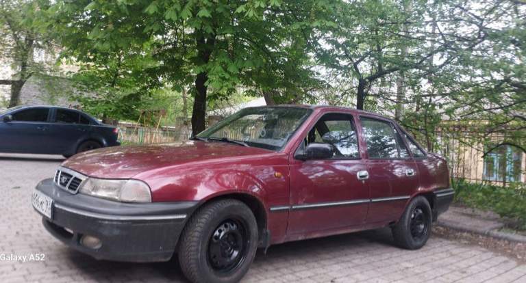Продам daewoo nexia 2008,1.6
Кузов в родном окрасе, без гнили на дне, но есть коррозия на порогах. Мотор после капитального ремонта, не расходует масло и не дымит. Коробка переключается плавно. Ходовая полностью обслужена. Кондиционера нет. Юридически чистый автомобиль, сигнализация, свежая резина, готов к переоформлению.
Цена: 230 т. Р + торг
По всем вопросам +79494038671 - фотография - 3