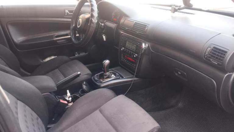 Продам passat b5+ 1.9tdi 150 л. С. Мкпп. 2002г. Пробег 350т. Км. (оригинал!) машиной владею 5 лет. За это время много чего сделано, переделано и доработано. Из глобального: гильзовка колодцев насос-форсунок, лифт подвески, новые брендовые тормоза с перфорацией по кругу (два месяца назад), чип-тюнинг stage-1 150 л. С. Головной свет - билед модули aozoom a7 new 2023 bi-led laser, 90w/100w (ярче только днём) + навые стёкла, перетяжка дверных карт (кожа), пересвет приборки и климата в ауди-стиль и много всяких мелочей. Есть история обслуживания за 5 лет. Машина постоянно в отличном техническом состоянии т. К. Я сам автомеханик. Кузов в родной краске поэтому естественно имеются небольшие сколы и царапинки. Диски r17 (оригинал). Два комплекта резины (оба практически новые). Комплектация достойная, нет только люка, кож. Салона и эл. Регулировки сиденья. Цена 800 т. Р. Тел. +79493168128 звонить после 18,00 - фотография - 6