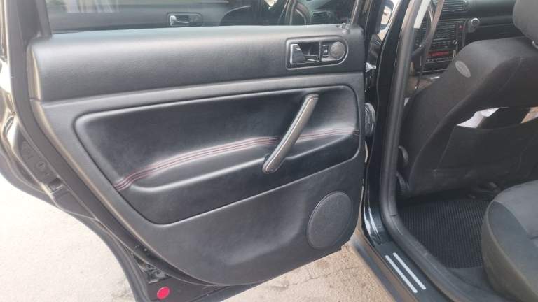 Продам passat b5+ 1.9tdi 150 л. С. Мкпп. 2002г. Пробег 350т. Км. (оригинал!) машиной владею 5 лет. За это время много чего сделано, переделано и доработано. Из глобального: гильзовка колодцев насос-форсунок, лифт подвески, новые брендовые тормоза с перфорацией по кругу (два месяца назад), чип-тюнинг stage-1 150 л. С. Головной свет - билед модули aozoom a7 new 2023 bi-led laser, 90w/100w (ярче только днём) + навые стёкла, перетяжка дверных карт (кожа), пересвет приборки и климата в ауди-стиль и много всяких мелочей. Есть история обслуживания за 5 лет. Машина постоянно в отличном техническом состоянии т. К. Я сам автомеханик. Кузов в родной краске поэтому естественно имеются небольшие сколы и царапинки. Диски r17 (оригинал). Два комплекта резины (оба практически новые). Комплектация достойная, нет только люка, кож. Салона и эл. Регулировки сиденья. Цена 800 т. Р. Тел. +79493168128 звонить после 18,00 - фотография - 9