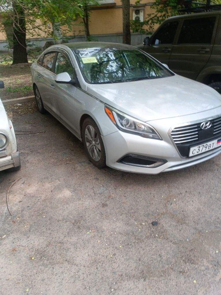 Hyundai sonata hybrid
Двигатель 2.0 акпп гибрид
Неисправен гибрид но на ходу
Цена 1 150 000
Нету времени и желания заниматься от этого и такая цена
Машина находится в донецке
+79493263960 - фотография - 1