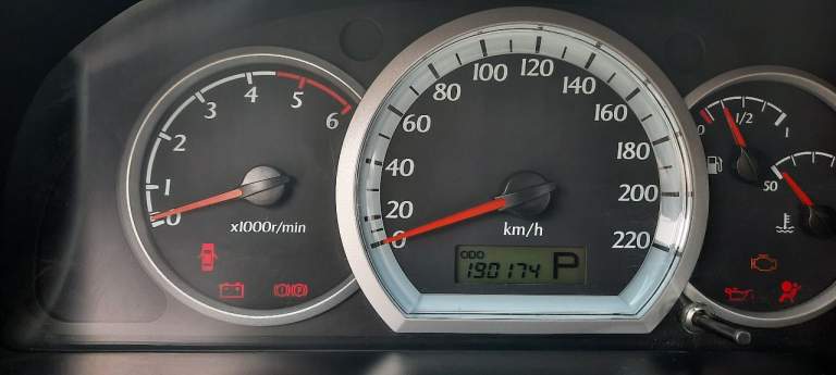 Продам шевролет лачетти 2.0 тди 2008г кпп автомат.
Машина в отличном состоянии в родной краске по кузову ни одного рыжика, зимой не эксплуатировалась.
Была куплена в 2019 году в украине, пригнана с нидерландов в семье 5лет. Мотор и кпп в идеальном состоянии. Тел. +7949323 46 77
Ватсап и телеграм также на этом номере - фотография - 13