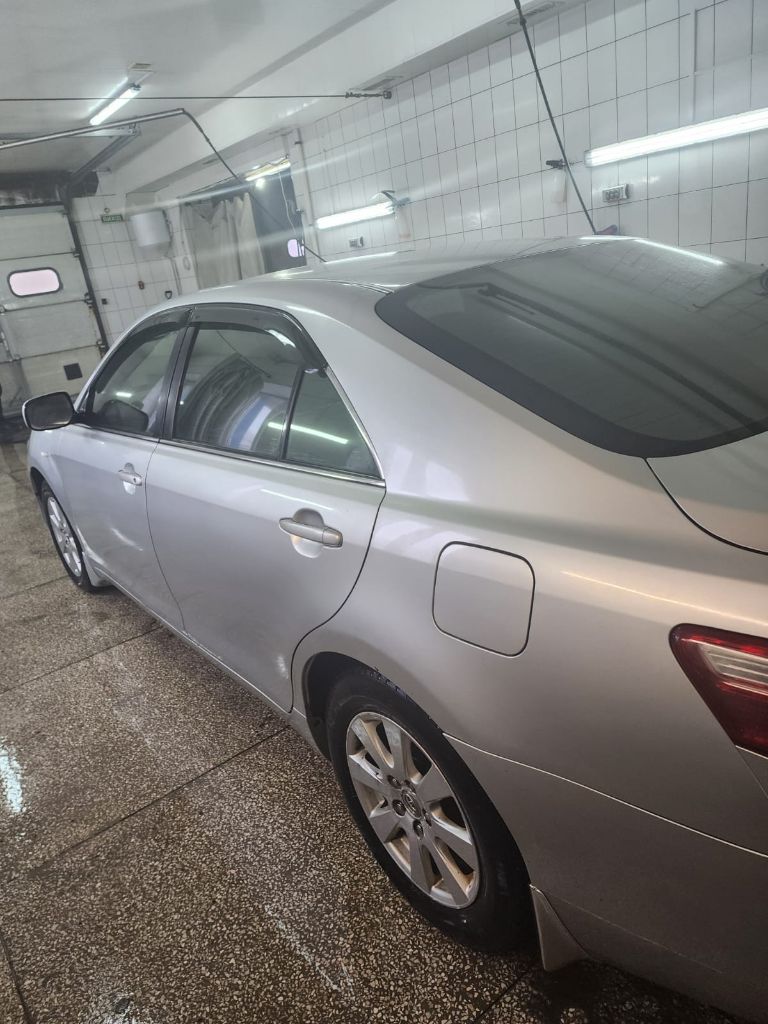 Toyota camry 40 2,4l (2007) - европейка.
В машине есть всё.
Кожаный салон.
Климат контроль 2-х зонный.
Круиз контроль.
Парктроники.
Датчики света и дождя.
Мультимедиа.
Машина не бита, проверка на любом сто
Цена 1 196 000 р, торг у машины
Fenix 333 60 98 - фотография - 3
