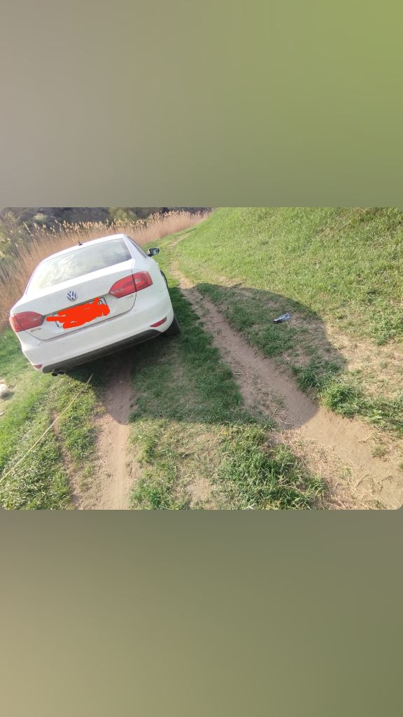 Продаю автомобиль volkswagen jetta в очень хорошем состоянии.
2 Ключа + резина зима лето.
Год 2012 ( вин по запросу)
Пробег 125.000 км
Мотор 1.4 tsi
Акпп 7 ступеней
Ходовая в отличном состоянии
Салон в идеале, подушки не открывались;
Комплектация джетты, двухзонный климат, подогрев сидений, лобового и зеркал. Парктроник перед и зад, мультируль, датчик света, датчик дождя, омыватель фар, кнопка старт стоп.
Кузов в отличном состоянии.
Полностью обслуженный автомобиль, сел поехал.
Ухоженный автомобиль
1.750.000 + Хороший торг у капота.
+79493510692 - фотография - 7