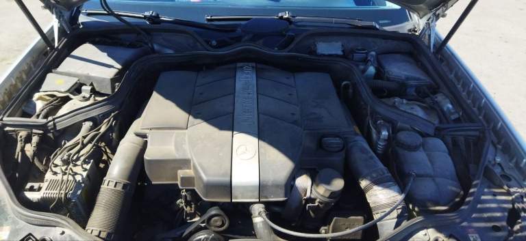 Продам свой хороший автомобиль. Много чего сделано и обслужено. Привезен в рф официальным диллером. По кузову есть небольшие следы эксплуатации, не критично. Все стекла родные. Все вопросы по телефону. Сообщения не читаю. Обмен не интересует. Цена 900000,00. Возможен торг при осмотре. Смотреть в городах зугрэс или иловайск. Тел. +79493199210 - фотография - 9