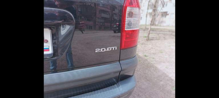 Opel zafira a, 2.0 dti (дизель), год выпуска 2005, 7-местная, пробег 286000 родной. Кпп механика, 5 ступенчатая. 2-й владелец.
Мультируль, кондиционер, обогрев зеркал, 2эл. Стеклоподьемника, эл. -регулировка зеркал заднего вида, центральный замок, сигнализация starline с автодоводчиком передних стекол, подушки безопасности.
Резина на r16, диски на оригинальном литье.
Цена 650000₽ + новая зимняя шипованая резина (2024г. ) в подарок!
По кузову - как на фото, без сюрпризов, авто не бито все железо родное кузов ровный. Коробка переключается мягко без замечаний. Двигатель мощный, турбо, работает ровно не троит, не дымит ходовая часть абсолютно без нареканий.
Не требует вложений. Любые проверки за ваш счет приветствуются. Динамичный, комфортный, семейный, и самое главное - не прихотливый и экономичный и очень вместительный автомобиль.
Юридически чистый и готовый к переоформлению. Осмотр донецк, звоните в любое время +79493050665, тел. , telegram - фотография - 9
