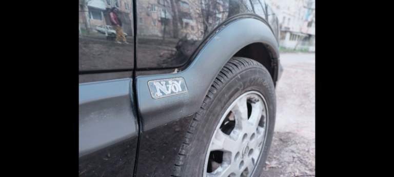 Opel zafira a, 2.0 dti (дизель), год выпуска 2005, 7-местная, пробег 286000 родной. Кпп механика, 5 ступенчатая. 2-й владелец.
Мультируль, кондиционер, обогрев зеркал, 2эл. Стеклоподьемника, эл. -регулировка зеркал заднего вида, центральный замок, сигнализация starline с автодоводчиком передних стекол, подушки безопасности.
Резина на r16, диски на оригинальном литье.
Цена 650000₽ + новая зимняя шипованая резина (2024г. ) в подарок!
По кузову - как на фото, без сюрпризов, авто не бито все железо родное кузов ровный. Коробка переключается мягко без замечаний. Двигатель мощный, турбо, работает ровно не троит, не дымит ходовая часть абсолютно без нареканий.
Не требует вложений. Любые проверки за ваш счет приветствуются. Динамичный, комфортный, семейный, и самое главное - не прихотливый и экономичный и очень вместительный автомобиль.
Юридически чистый и готовый к переоформлению. Осмотр донецк, звоните в любое время +79493050665, тел. , telegram - фотография - 7