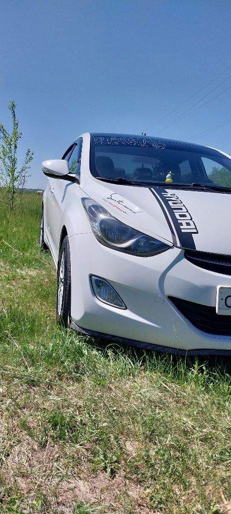 Продажа от собственника. Hyundai elantra 1,6 -2013г. Пробег 111 000 км. Чистая корея!
Трансмиссия-механика.
Зеленая автотека.
Установлено гбо евро -4 вписано в тех. Паспорт, оцинкована, обесшумлена, по тонирована (кроме передних боковых), сигнализация, камера заднего вида, броне пленка на порогах и дверных ручках, лампочки в фарах-линзованные диоды, магнитофон 2,1.
Abs, обогрев заднего стекла и зеркал, подогрев передних сидений, родные подушки безопасности, кондиционер.
Любые проверки на любом сто.
Не требует никаких вложений.
+7949-337-16-90 Владислав (днр, г. Донецк).
1 500 000 Р. - фотография - 4