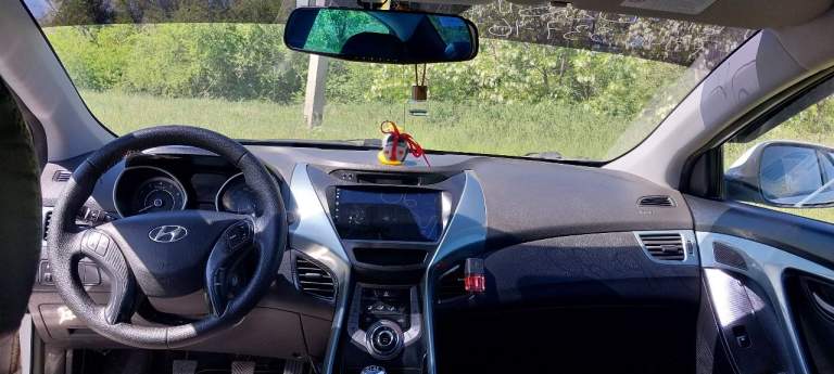 Продажа от собственника. Hyundai elantra 1,6 -2013г. Пробег 111 000 км. Чистая корея!
Трансмиссия-механика.
Зеленая автотека.
Установлено гбо евро -4 вписано в тех. Паспорт, оцинкована, обесшумлена, по тонирована (кроме передних боковых), сигнализация, камера заднего вида, броне пленка на порогах и дверных ручках, лампочки в фарах-линзованные диоды, магнитофон 2,1.
Abs, обогрев заднего стекла и зеркал, подогрев передних сидений, родные подушки безопасности, кондиционер.
Любые проверки на любом сто.
Не требует никаких вложений.
+7949-337-16-90 Владислав (днр, г. Донецк).
1 500 000 Р. - фотография - 18