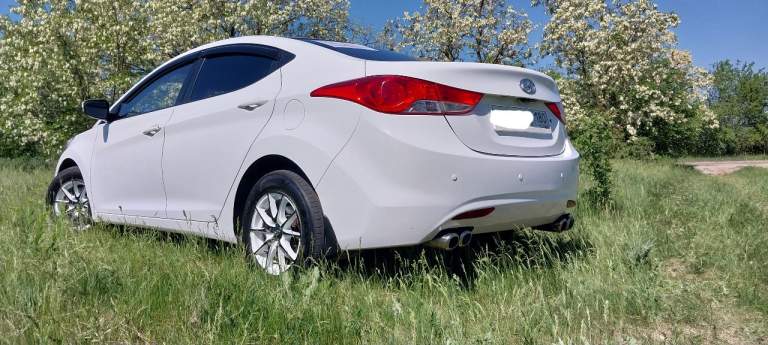 Продажа от собственника. Hyundai elantra 1,6 -2013г. Пробег 111 000 км. Чистая корея!
Трансмиссия-механика.
Зеленая автотека.
Установлено гбо евро -4 вписано в тех. Паспорт, оцинкована, обесшумлена, по тонирована (кроме передних боковых), сигнализация, камера заднего вида, броне пленка на порогах и дверных ручках, лампочки в фарах-линзованные диоды, магнитофон 2,1.
Abs, обогрев заднего стекла и зеркал, подогрев передних сидений, родные подушки безопасности, кондиционер.
Любые проверки на любом сто.
Не требует никаких вложений.
+7949-337-16-90 Владислав (днр, г. Донецк).
1 500 000 Р. - фотография - 22