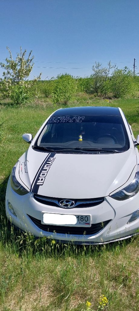 Продажа от собственника. Hyundai elantra 1,6 -2013г. Пробег 111 000 км. Чистая корея!
Трансмиссия-механика.
Зеленая автотека.
Установлено гбо евро -4 вписано в тех. Паспорт, оцинкована, обесшумлена, по тонирована (кроме передних боковых), сигнализация, камера заднего вида, броне пленка на порогах и дверных ручках, лампочки в фарах-линзованные диоды, магнитофон 2,1.
Abs, обогрев заднего стекла и зеркал, подогрев передних сидений, родные подушки безопасности, кондиционер.
Любые проверки на любом сто.
Не требует никаких вложений.
+7949-337-16-90 Владислав (днр, г. Донецк).
1 500 000 Р. - фотография - 11