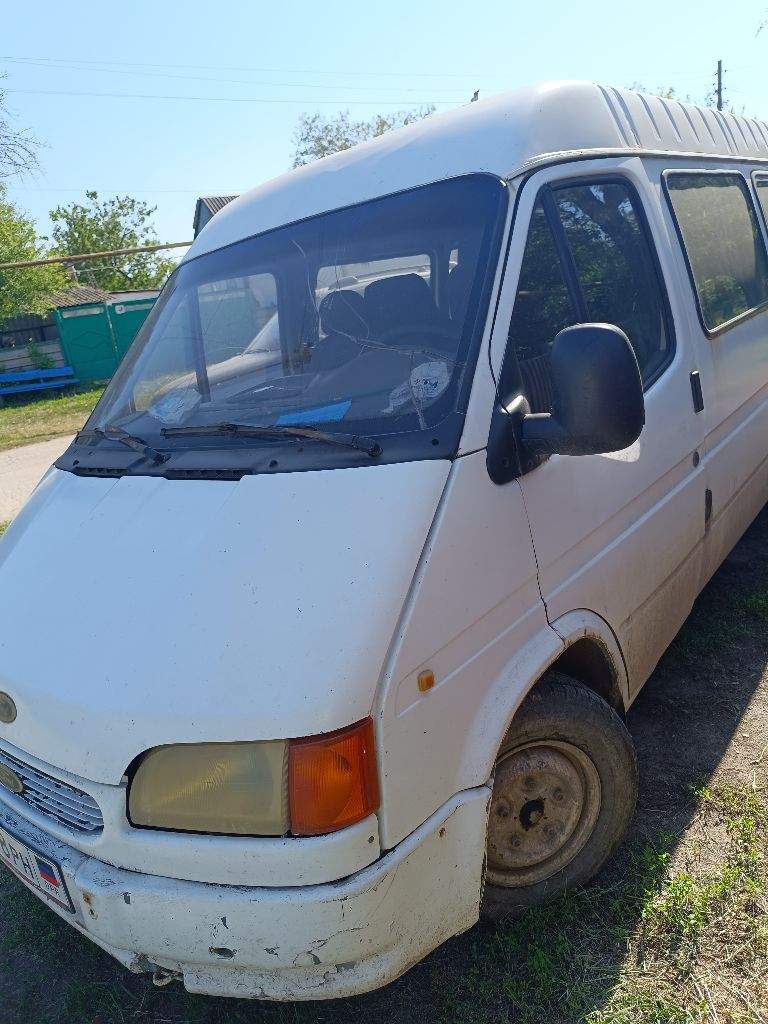 Продам форд транзит 1998 года 2.5 дизель. Цена 150000т. Р. Вопросы по телефону+79494910512 +79525677405 - фотография - 4