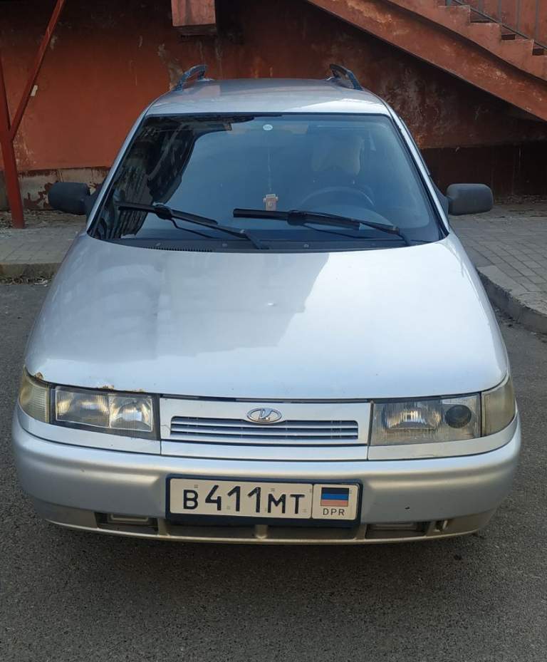 Продам ваз 2111, авто 2011 года выпуска, пробег 306 тыс км. Один владелец, покупалась в автосалоне донецка. Авто в удовлетворительном состоянии, требует кузовных работ. Из плюсов огромный багажник и маленький расход топлива 7.4 л на 100 км. Цена 200 т. Руб ( небольшой торг у капота) +79493945450 - фотография - 8