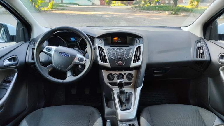 Ford focus 2013 г ecoboost 1.0 турбо. Состояние нового авто!
Родной пробег 20т. Куплена в автосалоне, один собственник.
Цена 1м 250т без торга.
Осмотр г. Красный луч /г. Петровское.
Дополнительная информация по телефону
☎+7 (959) 238-87-13 ( Телеграмм) - фотография - 7