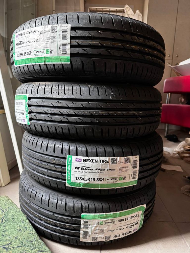 Продам новую резину nexen n'blue hd 185/65 r15 88t летняя
Резина абсолютно новая, не устанавливалась. ..!
Продаю, так как поменял машину, и теперь эта резина не актуальна. ..
Телеграмм или обычная связь +79187706906 - фотография - 1