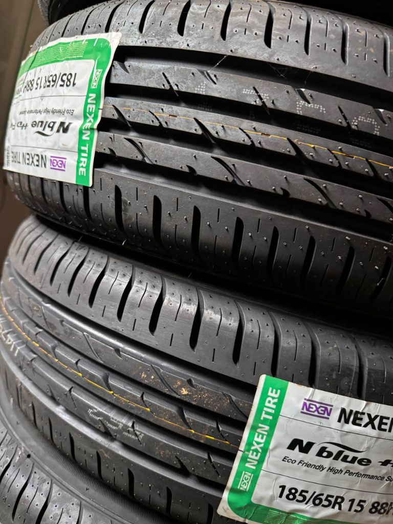 Продам новую резину nexen n'blue hd 185/65 r15 88t летняя
Резина абсолютно новая, не устанавливалась. ..!
Продаю, так как поменял машину, и теперь эта резина не актуальна. ..
Телеграмм или обычная связь +79187706906 - фотография - 2