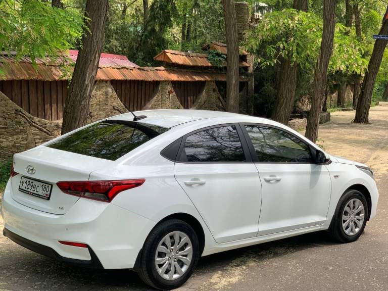 Hyundai solaris ll рестайлинг 2018г. 1.6 6ст автомат пробег родной 105000 км авто в отличном состоянии! Хорошая комплектация: климат-контроль 4 эсп, электрозеркала с подогревом, подогрев передних сидений, подогрев зоны дворников, руль с подогревом, парктроник, мультимедиа с блютуз, мультируль. Передние боковые стекла в атермальной плёнке, задние по госту. Ухоженный, чистый салон. По технической части, двс, акпп нареканий нет, кузов в родной краске, стёкла все родные. Авто полностью обслужено и не требует вложений. Продажа от собственника! Юридически чиста, без штрафов, арестов и каких-либо обременений!
Цена: 1500000р. Торг только у капота.
На все интересующие вопросы отвечу по телефону:
+79495856590 Whatsapp, telegram.
Осмотр в г. Донецк - фотография - 36