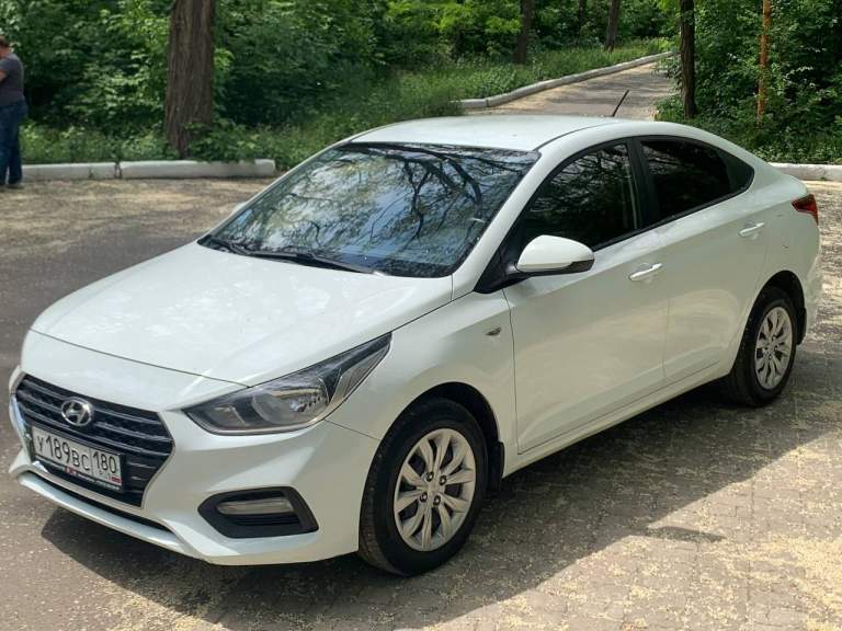 Hyundai solaris ll рестайлинг 2018г. 1.6 6ст автомат пробег родной 105000 км авто в отличном состоянии! Хорошая комплектация: климат-контроль 4 эсп, электрозеркала с подогревом, подогрев передних сидений, подогрев зоны дворников, руль с подогревом, парктроник, мультимедиа с блютуз, мультируль. Передние боковые стекла в атермальной плёнке, задние по госту. Ухоженный, чистый салон. По технической части, двс, акпп нареканий нет, кузов в родной краске, стёкла все родные. Авто полностью обслужено и не требует вложений. Продажа от собственника! Юридически чиста, без штрафов, арестов и каких-либо обременений!
Цена: 1500000р. Торг только у капота.
На все интересующие вопросы отвечу по телефону:
+79495856590 Whatsapp, telegram.
Осмотр в г. Донецк - фотография - 9