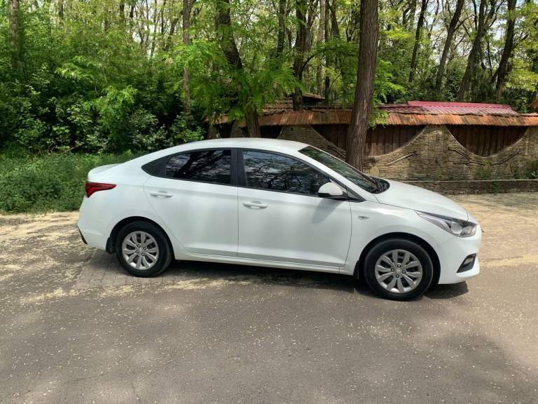Hyundai solaris ll рестайлинг 2018г. 1.6 6ст автомат пробег родной 105000 км авто в отличном состоянии! Хорошая комплектация: климат-контроль 4 эсп, электрозеркала с подогревом, подогрев передних сидений, подогрев зоны дворников, руль с подогревом, парктроник, мультимедиа с блютуз, мультируль. Передние боковые стекла в атермальной плёнке, задние по госту. Ухоженный, чистый салон. По технической части, двс, акпп нареканий нет, кузов в родной краске, стёкла все родные. Авто полностью обслужено и не требует вложений. Продажа от собственника! Юридически чиста, без штрафов, арестов и каких-либо обременений!
Цена: 1500000р. Торг только у капота.
На все интересующие вопросы отвечу по телефону:
+79495856590 Whatsapp, telegram.
Осмотр в г. Донецк - фотография - 27