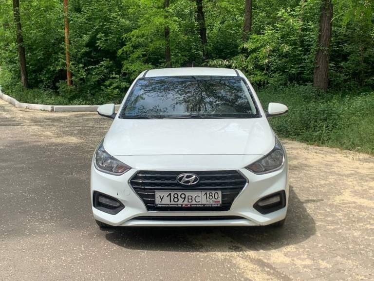 Hyundai solaris ll рестайлинг 2018г. 1.6 6ст автомат пробег родной 105000 км авто в отличном состоянии! Хорошая комплектация: климат-контроль 4 эсп, электрозеркала с подогревом, подогрев передних сидений, подогрев зоны дворников, руль с подогревом, парктроник, мультимедиа с блютуз, мультируль. Передние боковые стекла в атермальной плёнке, задние по госту. Ухоженный, чистый салон. По технической части, двс, акпп нареканий нет, кузов в родной краске, стёкла все родные. Авто полностью обслужено и не требует вложений. Продажа от собственника! Юридически чиста, без штрафов, арестов и каких-либо обременений!
Цена: 1500000р. Торг только у капота.
На все интересующие вопросы отвечу по телефону:
+79495856590 Whatsapp, telegram.
Осмотр в г. Донецк - фотография - 3