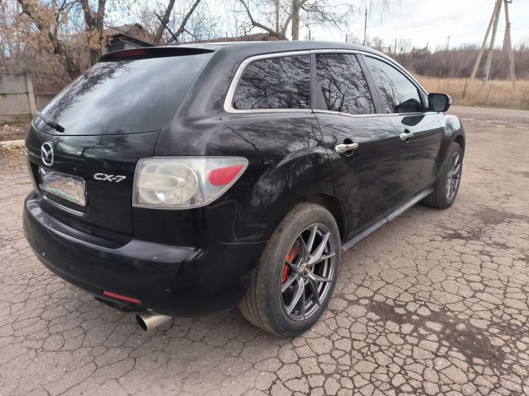 Mazda cx-7 я собственник дмитрий +7949 317 03 42
Пробег 160 тыс км двигатель 2.3 turbo, бензин/газ
Коробка 6 ст. Автомат привод полный
Комплектация кожаный салон, без ключевой доступ, климат, круиз, система стабилизации esp, усилитель руля, мультируль, полный электропакет, подогрев передних сидений, ксенон линзы, акустическая система bose, парктроники, мультимедиа, датчик дождя, адаптивный свет, полностью обесшумлена, стоят 20 колёса на летней резине, установлено гбо прямой впрыск
Донецк, цена 1 200 000 р.
Или на родных 18 колёсах -100 тыс - фотография - 1