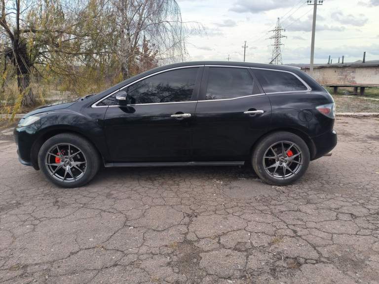 Mazda cx-7 я собственник дмитрий +7949 317 03 42
Пробег 160 тыс км двигатель 2.3 turbo, бензин/газ
Коробка 6 ст. Автомат привод полный
Комплектация кожаный салон, без ключевой доступ, климат, круиз, система стабилизации esp, усилитель руля, мультируль, полный электропакет, подогрев передних сидений, ксенон линзы, акустическая система bose, парктроники, мультимедиа, датчик дождя, адаптивный свет, полностью обесшумлена, стоят 20 колёса на летней резине, установлено гбо прямой впрыск
Донецк, цена 1 200 000 р.
Или на родных 18 колёсах -100 тыс - фотография - 6