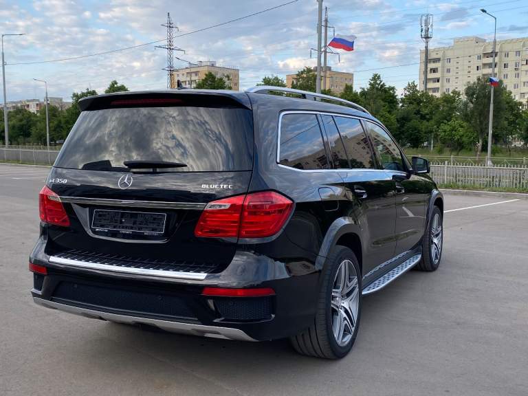 Марка ✅ mercedes gl 350
Мотор. ✅ 3.0 дизель
Коробка ✅атомат.
Пробег✅150000.
Цена✅4.350 тысяч рублей
Год✅2014
Авто в идеальном состоянии с оригинальным пробегом без дтп 1000% кузов в родном окрасе за исключением одной двери была царапина покрашена идеально. Авто обслуживали у официалов ключь авто до 2022 года все заказ наряды на руках. Салон также в идеальном состоянии всё соответствует пробегу. Проверка на любом сто только с радостью в авто уверен на 100 %. Я собственник все вопросы по телефону +79497257497. +79281818136 вотцап - фотография - 4