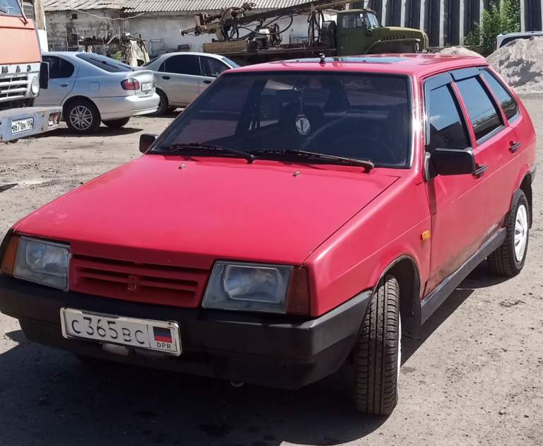 Продам ваз 2109 газ- бензин. 1994 г. 130 к. Хороший торг. +79495273005 - фотография - 1