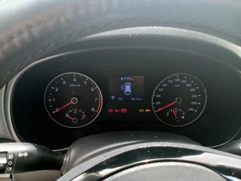 Kia sportage iv 2.0 2021 66т. Км. Куплен в автосалоне у официального дилера. Не пригон!!! Луганск. Возможен обмен на квартиру в луганске
Без дтп, весь в родном окрасе!!!
Цвет " белый перламутр "
-Сервисные книги
-Два ключа
-Комплектация:
-Без ключевой доступ
-Кнопка старт/стоп
-Передний привод
-Капот, зеркала, бампер в бронепленке
-Качественные чехлы "экокожа"
-Eva коврики
-Abs
-Esp
-Антизанос
-Система глонасс
-Система безопасного спуска
-Подушки безопасности
-Камера заднего вида
-Парктроник
-Центральный замок
-Сигнализация с обраткой и автозапуском
-Функция"проводи меня домой "
-Датчик света
-Подсветка ручек
-Датчик дождя
-Бортовой компьютер
-Круиз контроль
-Мультируль
-4Электростеклоподъёмника
-Электрорегулировка зеркал
- Складывание зеркал
- Подогрев зеркал
- Подогрев сидений
- Подогрев руля
- Обогрев лобового и заднего стекла
- Климат контроль
- Большой сенсорный дисплей с андроид системой
- Хорошая акустика
Более детальные фото автомобиля могу скинуть в личку!
Автомобиль в идеальном состоянии, всё исправно, работает без нареканий!
Цена 2.850. Торг реальному покупателю. - фотография - 4