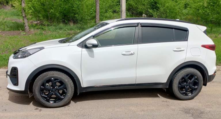 Kia sportage iv 2.0 2021 66т. Км. Куплен в автосалоне у официального дилера. Не пригон!!! Луганск. Возможен обмен на квартиру в луганске
Без дтп, весь в родном окрасе!!!
Цвет " белый перламутр "
-Сервисные книги
-Два ключа
-Комплектация:
-Без ключевой доступ
-Кнопка старт/стоп
-Передний привод
-Капот, зеркала, бампер в бронепленке
-Качественные чехлы "экокожа"
-Eva коврики
-Abs
-Esp
-Антизанос
-Система глонасс
-Система безопасного спуска
-Подушки безопасности
-Камера заднего вида
-Парктроник
-Центральный замок
-Сигнализация с обраткой и автозапуском
-Функция"проводи меня домой "
-Датчик света
-Подсветка ручек
-Датчик дождя
-Бортовой компьютер
-Круиз контроль
-Мультируль
-4Электростеклоподъёмника
-Электрорегулировка зеркал
- Складывание зеркал
- Подогрев зеркал
- Подогрев сидений
- Подогрев руля
- Обогрев лобового и заднего стекла
- Климат контроль
- Большой сенсорный дисплей с андроид системой
- Хорошая акустика
Более детальные фото автомобиля могу скинуть в личку!
Автомобиль в идеальном состоянии, всё исправно, работает без нареканий!
Цена 2.850. Торг. - фотография - 3