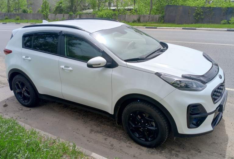 Kia sportage iv 2.0 2021 66т. Км. Куплен в автосалоне у официального дилера. Не пригон!!! Луганск. Возможен обмен на квартиру в луганске
Без дтп, весь в родном окрасе!!!
Цвет " белый перламутр "
-Сервисные книги
-Два ключа
-Комплектация:
-Без ключевой доступ
-Кнопка старт/стоп
-Передний привод
-Капот, зеркала, бампер в бронепленке
-Качественные чехлы "экокожа"
-Eva коврики
-Abs
-Esp
-Антизанос
-Система глонасс
-Система безопасного спуска
-Подушки безопасности
-Камера заднего вида
-Парктроник
-Центральный замок
-Сигнализация с обраткой и автозапуском
-Функция"проводи меня домой "
-Датчик света
-Подсветка ручек
-Датчик дождя
-Бортовой компьютер
-Круиз контроль
-Мультируль
-4Электростеклоподъёмника
-Электрорегулировка зеркал
- Складывание зеркал
- Подогрев зеркал
- Подогрев сидений
- Подогрев руля
- Обогрев лобового и заднего стекла
- Климат контроль
- Большой сенсорный дисплей с андроид системой
- Хорошая акустика
Более детальные фото автомобиля могу скинуть в личку!
Автомобиль в идеальном состоянии, всё исправно, работает без нареканий!
Цена 2.850. Торг. - фотография - 2