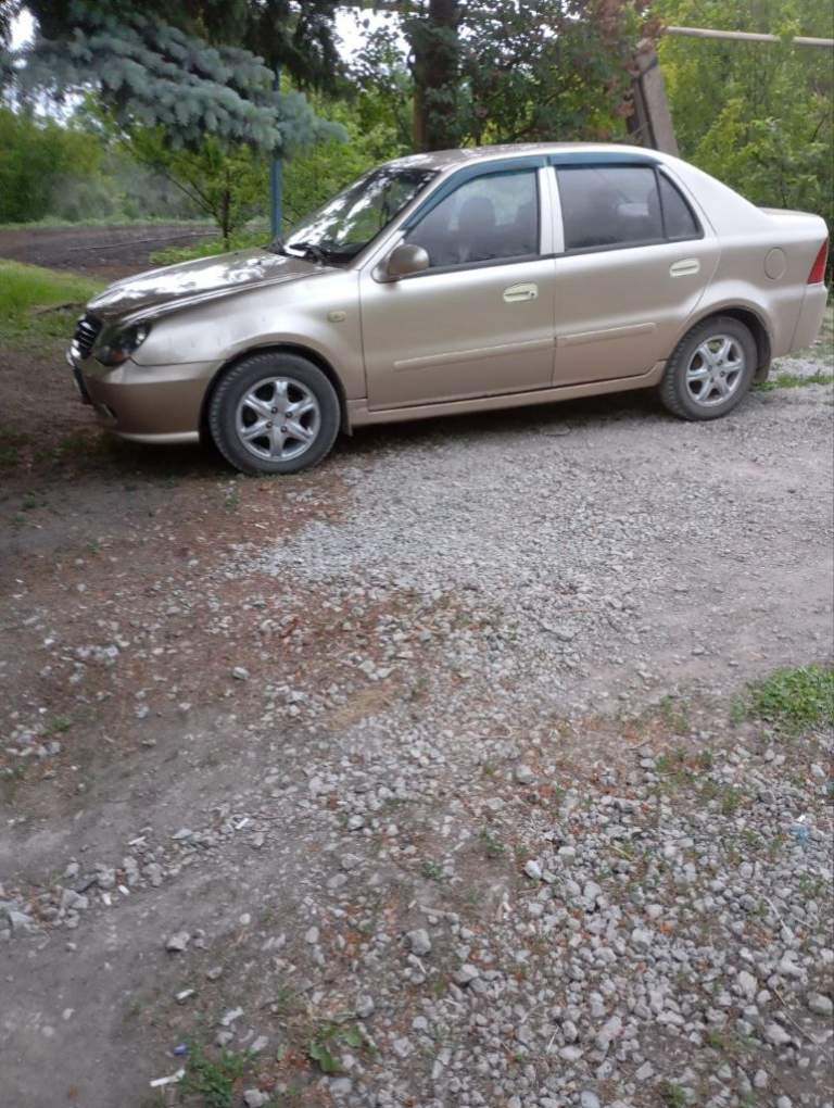 Продам джили ск 2008года 300тыс торг реальному покупателю автомобиль находится в волновахе состояние хорошее+79497183626 - фотография - 1