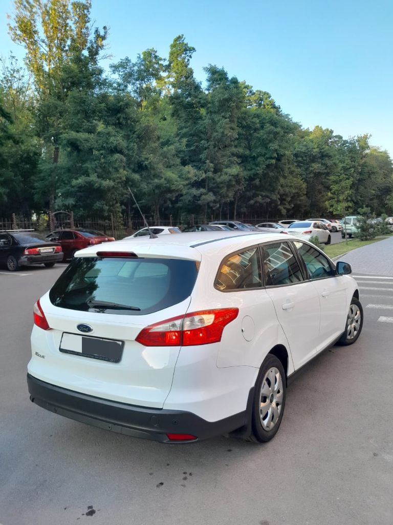Продам автомобиль в хорошем состоянии, я хозяин по техпаспорту, ford focus 2014, пробег 183000, 950000 руб, +79165013875 - фотография - 7