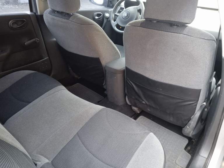 Продам renault megane 2
2004 Год
Мотор 1.4 бензин
Пробег родной 201 626км
Мкпп
В одних руках с ноября 2013 года.
Продажа от собственника, через мрэо.
Находится в донецке
Мотор бодрый, не дымит, не троит. Коробка переключается чëтко. Кузов в родной краске. Салон ухоженный. На дороге стоит уверенно.
Имеется 2 комплекта колëс. Лето на литье резина проехала 1000 км, зима на заводских штампах.
Цена 645000р
Виктор +79493056271
Евгений +79493350563 - фотография - 2