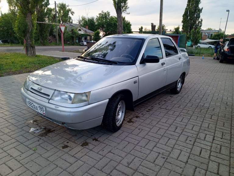 Продам ваз 21010 двигатель 1.5, 8клапанов инжектор 2002 год выпуска колеса р14 лето технически вложений не требует, требует косметического ремонта правого заднего крыла, владелец по птс, продажа с переоформлением, осмотр авто в городе шахтерск, тел +79496458204 вацап телеграм тот же номер. Цена 150000р - фотография - 11