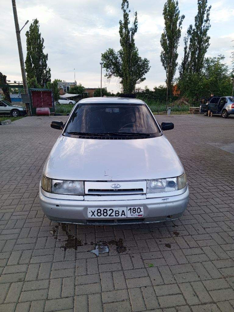 Продам ваз 21010 двигатель 1.5, 8клапанов инжектор 2002 год выпуска колеса р14 лето технически вложений не требует, требует косметического ремонта правого заднего крыла, владелец по птс, продажа с переоформлением, осмотр авто в городе шахтерск, тел +79496458204 вацап телеграм тот же номер. Цена 150000р - фотография - 12