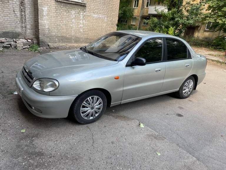 Продам chevrolet lanos.
Собственник!
Год выпуска 2008
Пробег 158000
Комплектация sx ( кондиционер ( работает), стеклоподъёмники передние, гур.
Состояние хорошее. Не гнилой
Цена 370000
Тел. +79493312129 - фотография - 2
