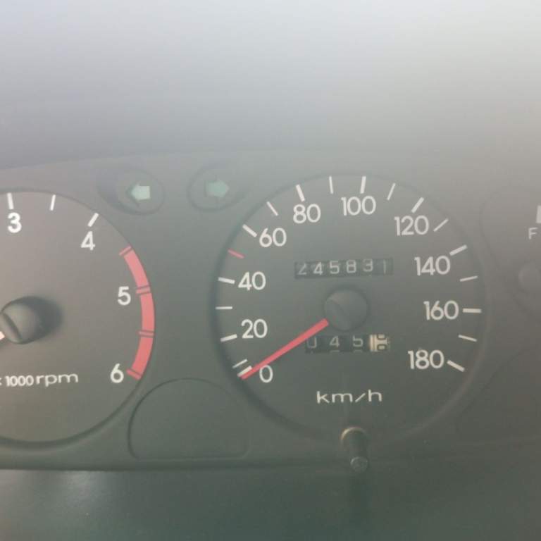 Продается hyundai h1 (long ), г/в - 2003, груз/пасс- 1+5, надежный (паржериковский) турбодизель 2.5 (100л. С)-d4bh(56), с механикой. Кондиционер. Установлена предпусковая автономка „eber", подогрев топл. Фильтра. Абс. Сигнализация citadel с доводчиками. Музыка - простенький „пионер" с флешкой и aукс. Переделаны рессоры- более комфортный вариант. Фаркоп. Три комплекта колес.
Я хозяин (укр и днр)-на русс, пока не ставился, проблем не должно быть. Цена - 600к. Торг у капота возможен обмен
Территориально - дебальцево. Тел. - +79494620678. - фотография - 6