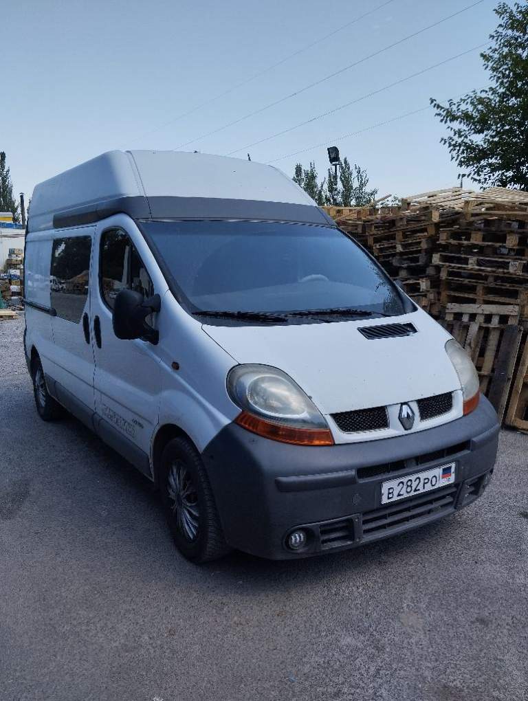 Продам renault trafic 2.5 dci. 2004г. Пробег 310000 км. Максимальная комплектация. 900000₽. +79494018519 кирилл. - фотография - 2